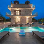 Villa Foteini *