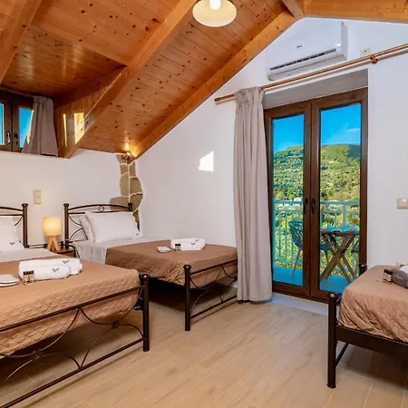 Foteini Villa Skinária